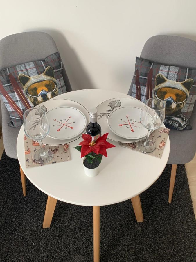 Apartament 13, St John Park *