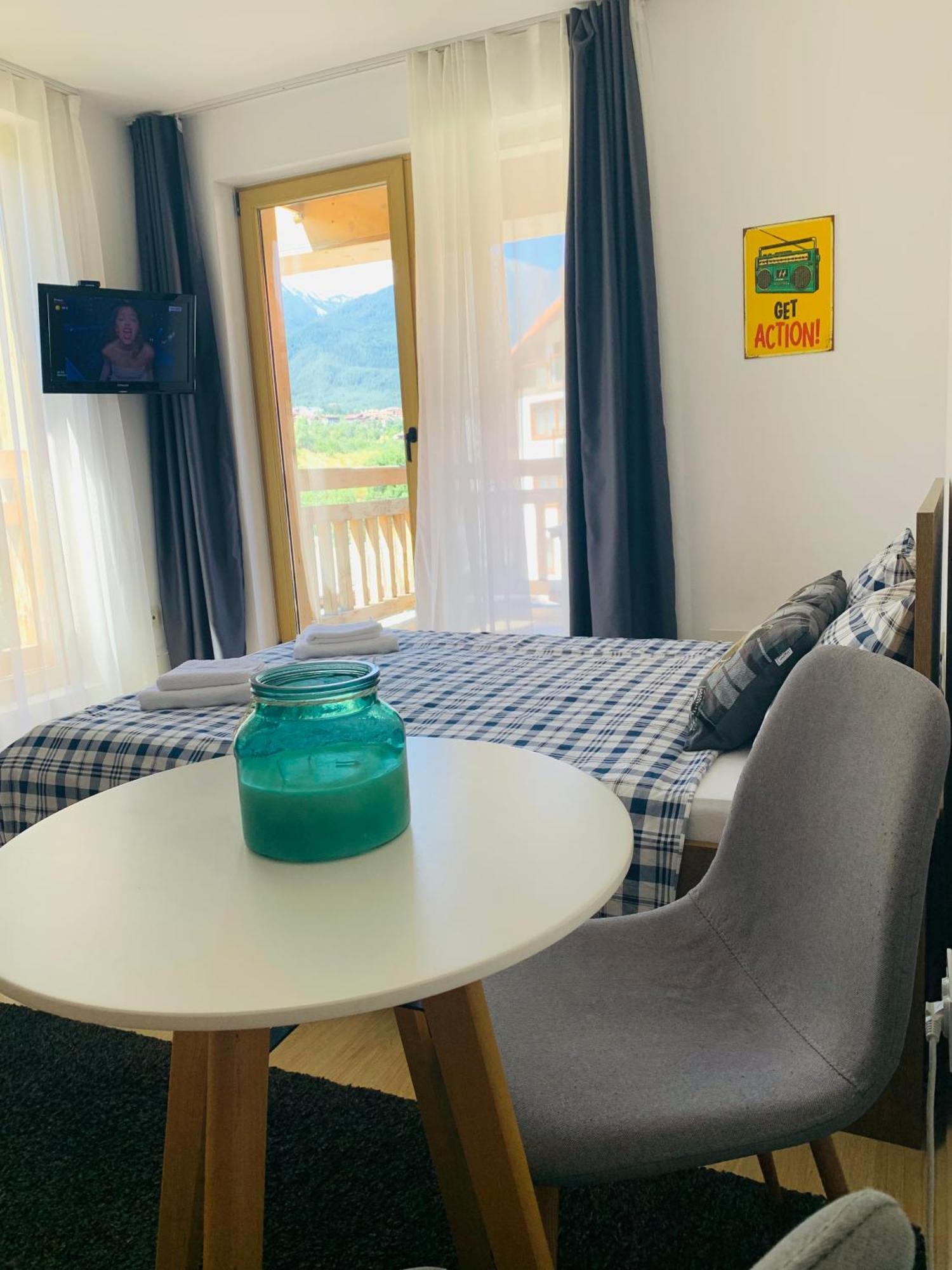 13, St John Park Apartament *